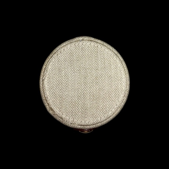 Vintage Hermès Round Jewelry / Watch / Accessory Box | Fabric & Leather - Picture 7 of 12